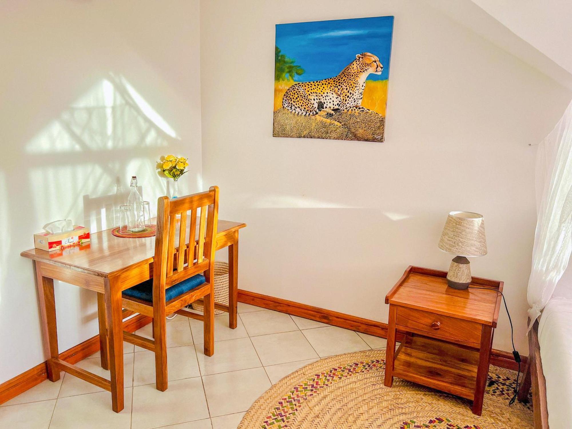 Heart Of Africa Lodge Arusha Ngoại thất bức ảnh